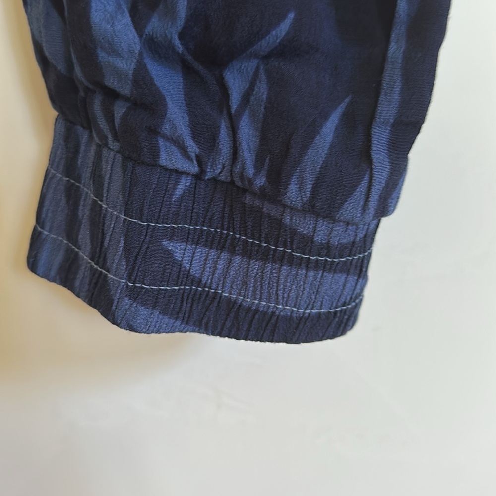 Monrow Dark Blue Leaf Pattern Joggers - image 3
